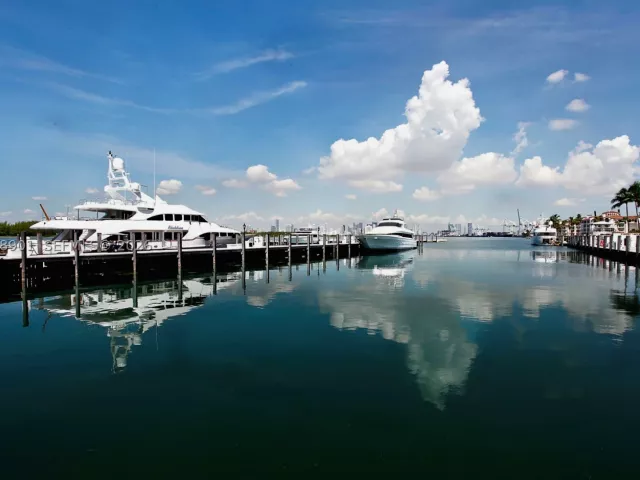 3-bedroom condo for rent in Miami Beach - 2211 Fisher Island Dr 3101 - MondialRealty