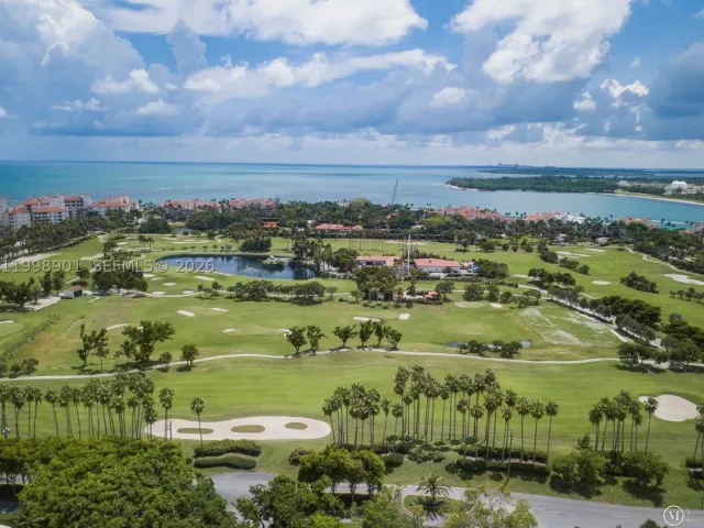 3-bedroom condo for rent in Miami Beach - 2211 Fisher Island Dr 3101 - MondialRealty
