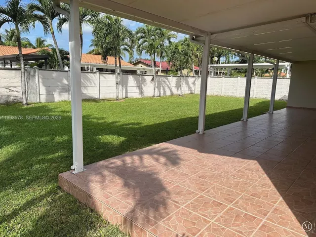3-bedroom home for rent in Miami - 2810 SW 108th Pl - MondialRealty