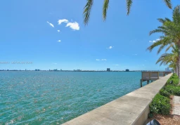 Apartment #801 at Biscayne Beach