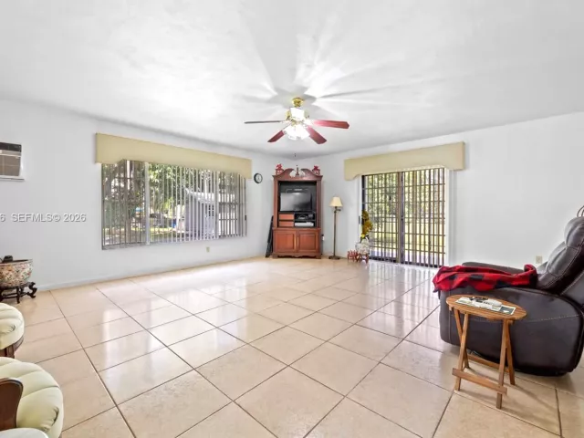 3-bedroom home for sale in Miami -  - MondialRealty