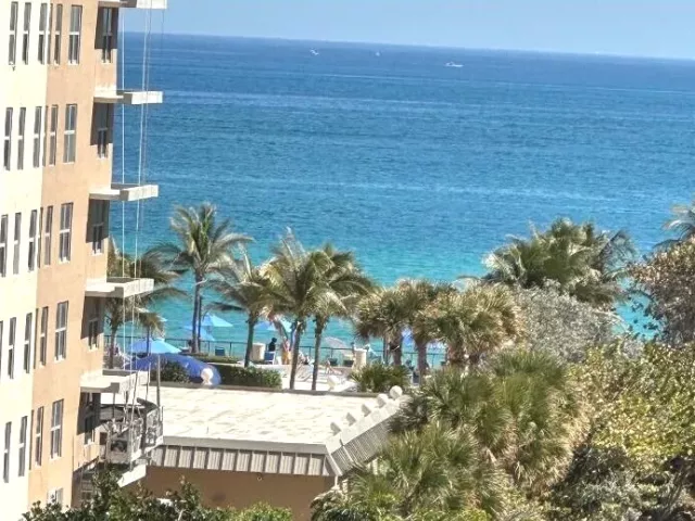 2-bedroom condo for sale in Hallandale Beach - 1945 S Ocean Drive 609 - MondialRealty
