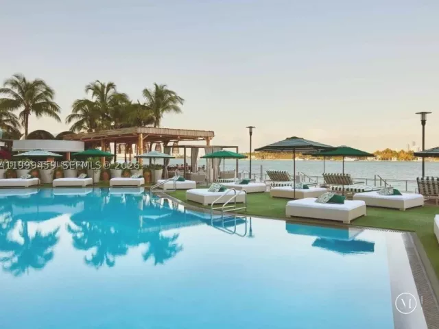 1-bedroom condo for rent in Miami Beach - 1100 West Ave 409 - MondialRealty