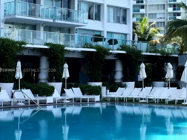 1-bedroom condo for rent in Miami Beach - 1100 West Ave 409 - MondialRealty