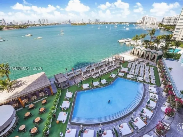 1-bedroom condo for rent in Miami Beach - 1100 West Ave 409 - MondialRealty