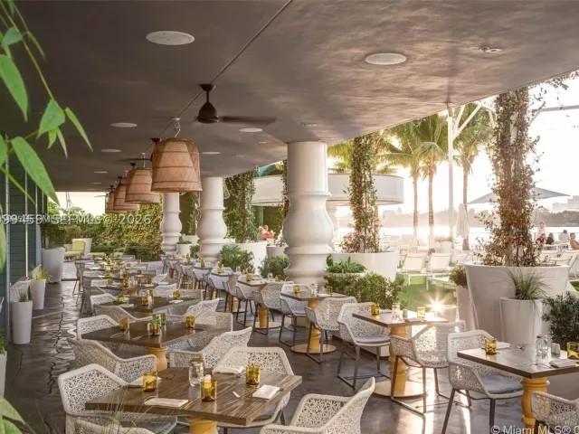1-bedroom condo for rent in Miami Beach - 1100 West Ave 409 - MondialRealty