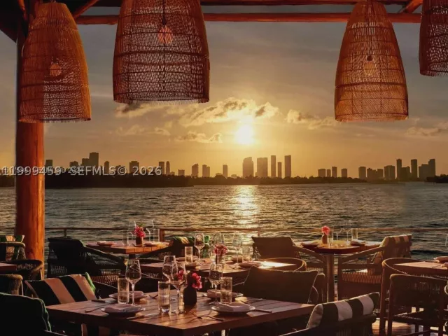 1-bedroom condo for rent in Miami Beach - 1100 West Ave 409 - MondialRealty