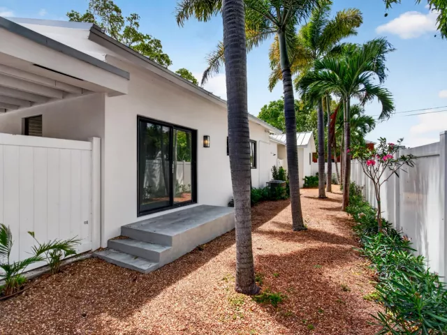 3-bedroom home for rent in Delray Beach - 517 NW 1st Street - MondialRealty