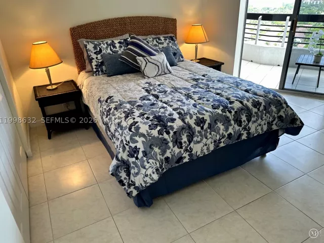 2-bedroom condo for rent in Aventura - 3530 Mystic Pointe Dr 2607 - MondialRealty