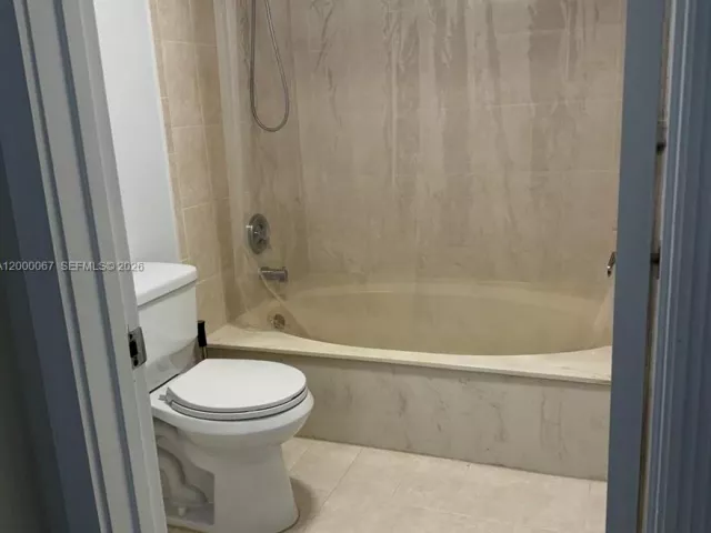 2-bedroom home for sale in Miami - 14343 SW 97th Ln - MondialRealty