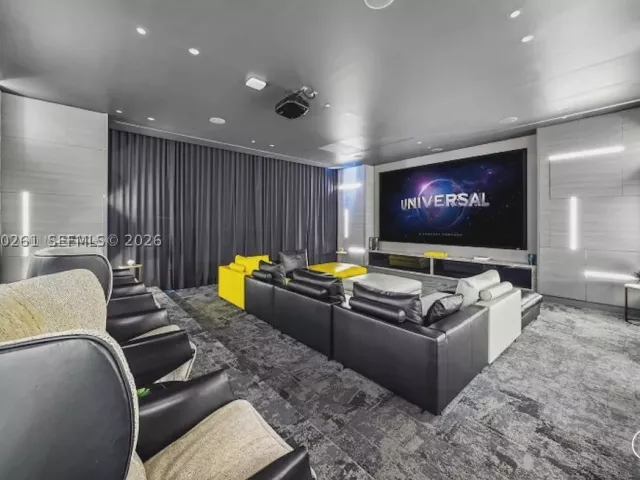 2-bedroom condo for sale in Miami - 45 SW 9th St 1808 - MondialRealty