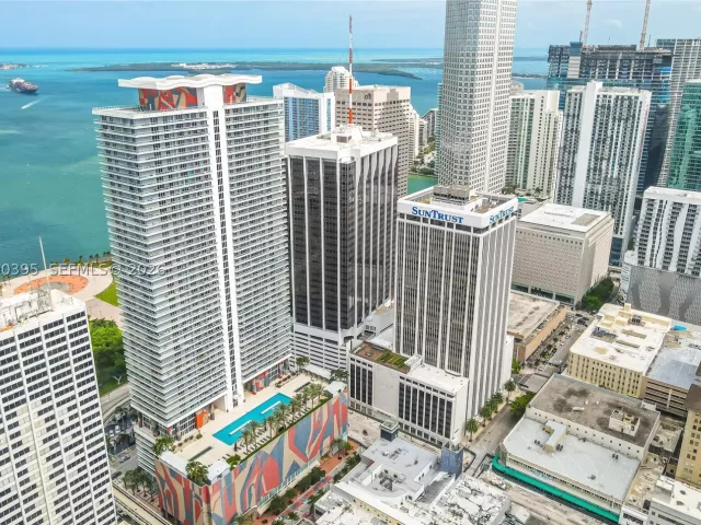 2-bedroom condo for sale in Miami - 50 Biscayne Blvd 3601 - MondialRealty