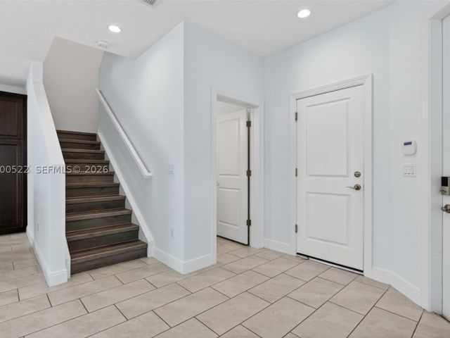 3-bedroom home for sale in Deerfield Beach - 543 Parsons Way - MondialRealty