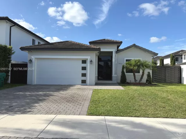 5-bedroom home for sale in Miami - 14531 SW 21st St - MondialRealty