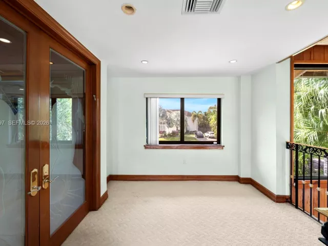 5-bedroom home for sale in Hallandale Beach - 448 Poinciana Dr - MondialRealty