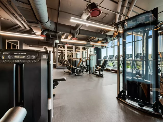 2-bedroom condo for sale in Miami - 20 NE 11th St 4403 - MondialRealty