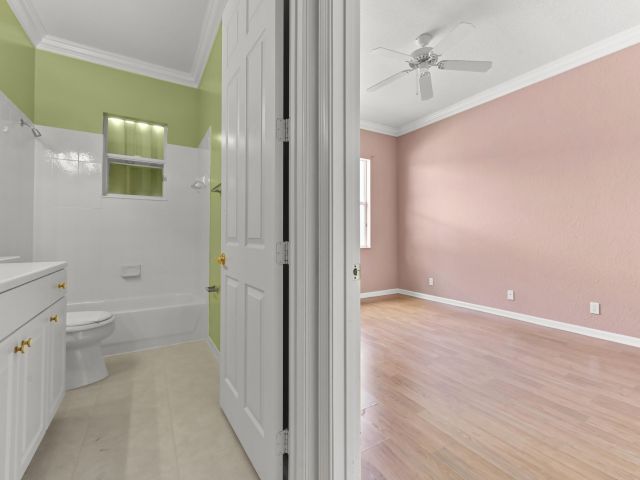 3-bedroom home for sale in West Palm Beach - 2464 Sailfish Cove Drive - MondialRealty
