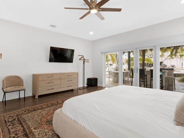 4-bedroom home for sale in Fort Lauderdale - 3312 NE 39th Street - MondialRealty