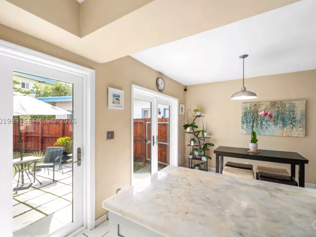 2-bedroom home for sale in Miami Beach - 2010 Calais Dr - MondialRealty