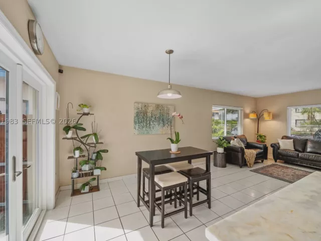 2-bedroom home for sale in Miami Beach - 2010 Calais Dr - MondialRealty