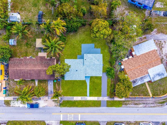 3-bedroom home for sale in Miami Gardens - 1260 NW 188th St - MondialRealty