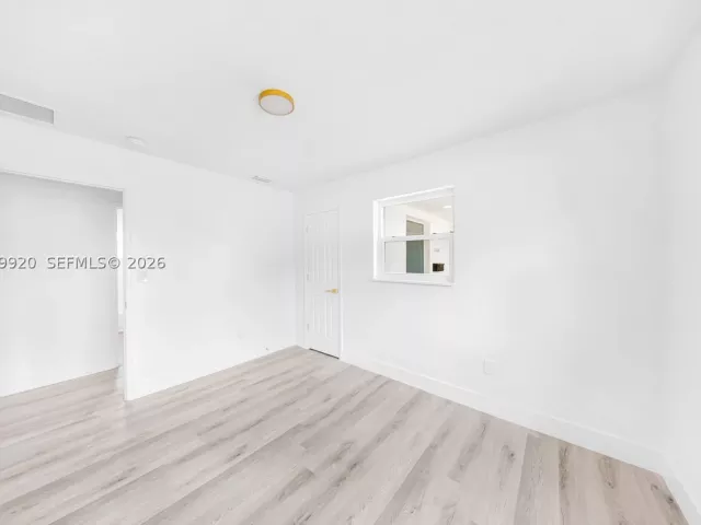 3-bedroom home for sale in Miami Gardens - 1260 NW 188th St - MondialRealty