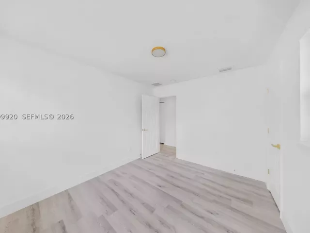 3-bedroom home for sale in Miami Gardens - 1260 NW 188th St - MondialRealty