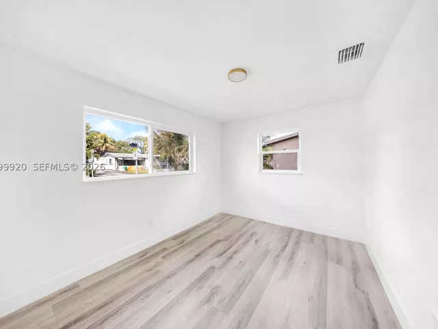 3-bedroom home for sale in Miami Gardens - 1260 NW 188th St - MondialRealty