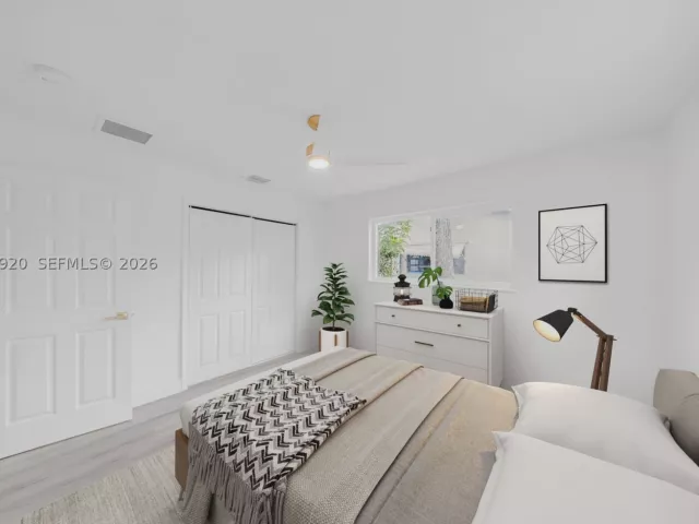 3-bedroom home for sale in Miami Gardens - 1260 NW 188th St - MondialRealty