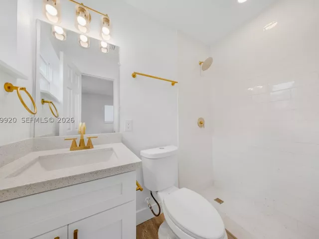 3-bedroom home for sale in Miami Gardens - 1260 NW 188th St - MondialRealty