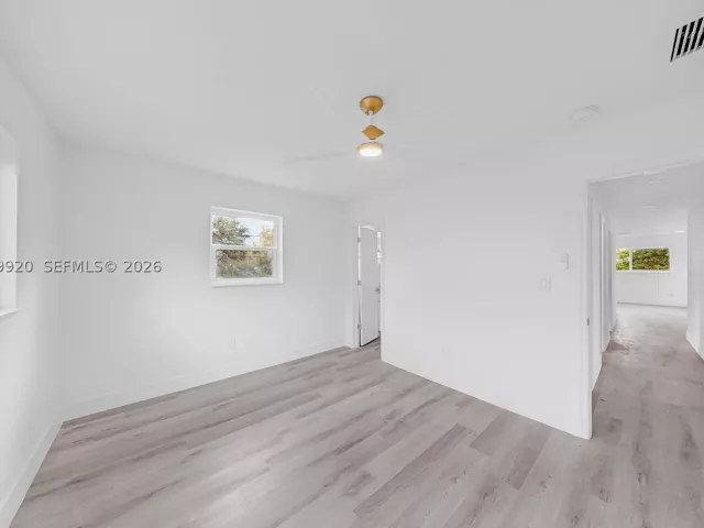 3-bedroom home for sale in Miami Gardens - 1260 NW 188th St - MondialRealty
