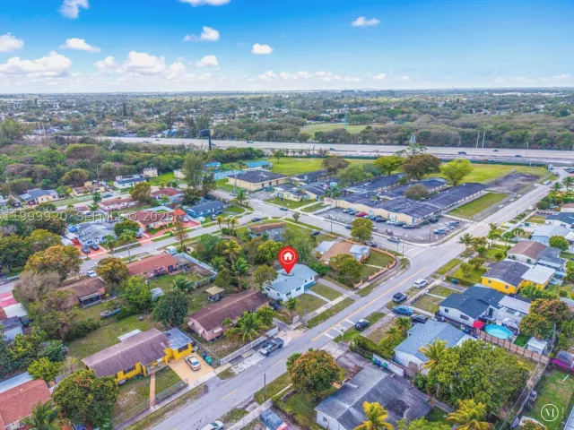 3-bedroom home for sale in Miami Gardens - 1260 NW 188th St - MondialRealty