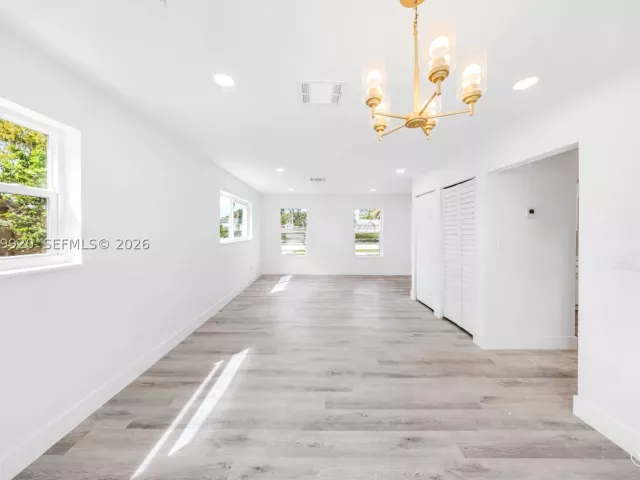 3-bedroom home for sale in Miami Gardens - 1260 NW 188th St - MondialRealty