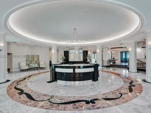 2-bedroom condo for rent in Hollywood - 2501 S Ocean Dr 1211 - MondialRealty