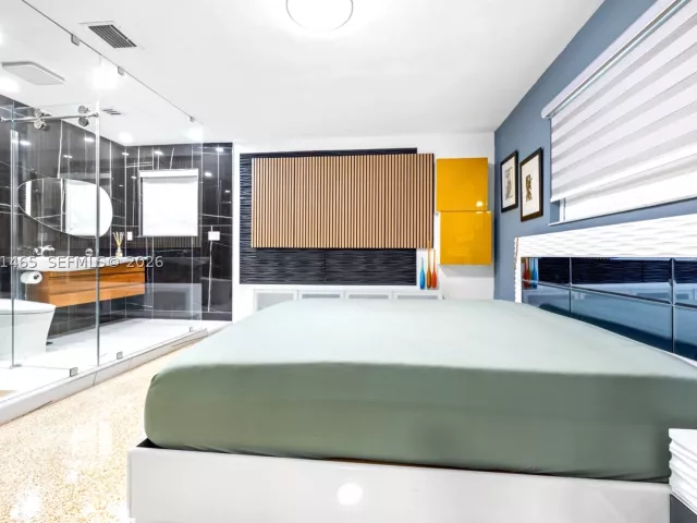 3-bedroom home for rent in Coral Gables - 2121 Red Rd 0 - MondialRealty