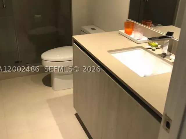 2-bedroom condo for sale in Hollywood - 4111 S Ocean Dr 1002 - MondialRealty