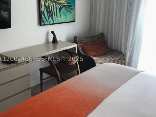 2-bedroom condo for sale in Hollywood - 4111 S Ocean Dr 1002 - MondialRealty