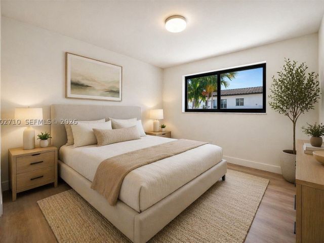 5-bedroom home for sale in Miami Beach - 7996 Crespi Blvd - MondialRealty