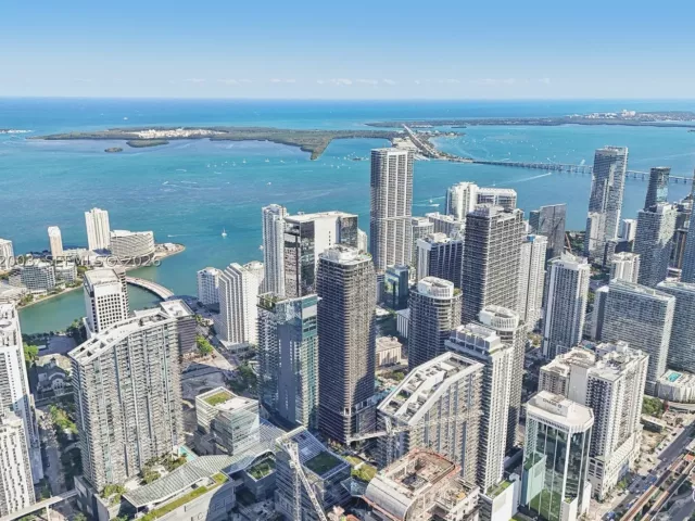 2-bedroom condo for sale in Miami - 801 S Miami Ave 4902 - MondialRealty