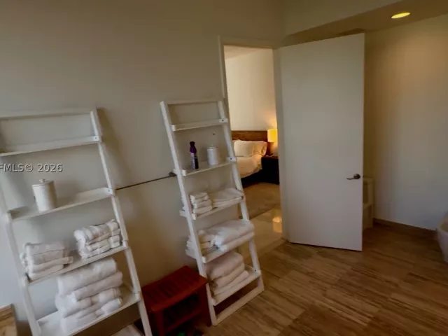 3-bedroom condo for rent in Sunny Isles Beach - 15901 Collins Ave 1804 - MondialRealty