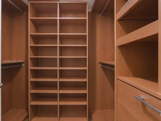 2-bedroom condo for rent in Surfside - 9401 Collins Ave 1004 - MondialRealty