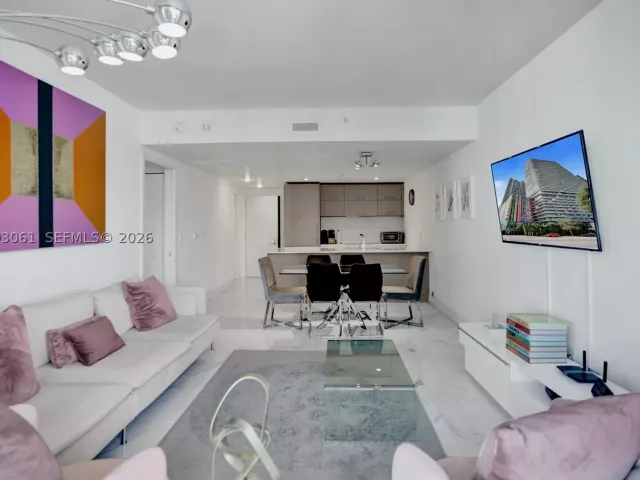 2-bedroom condo for sale in Miami - 1300 S Miami Ave 3111 - MondialRealty