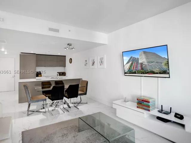 2-bedroom condo for sale in Miami - 1300 S Miami Ave 3111 - MondialRealty