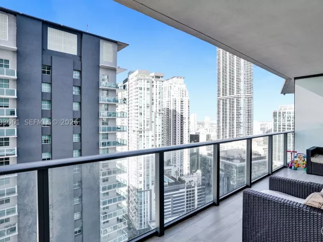 2-bedroom condo for sale in Miami - 1300 S Miami Ave 3111 - MondialRealty