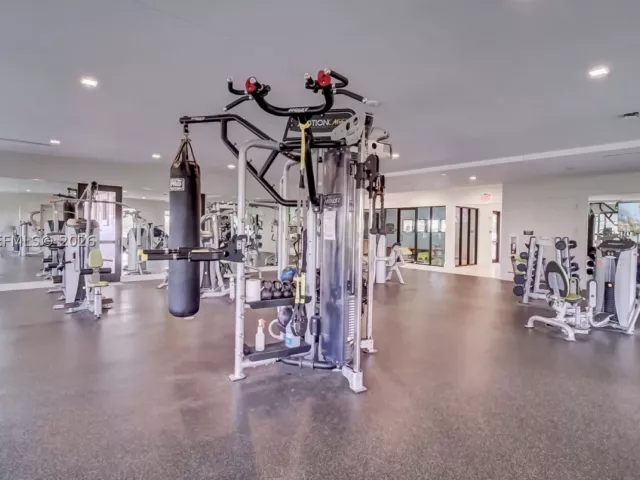 3-bedroom home for sale in Doral - 10467 NW 82nd St 11 - MondialRealty