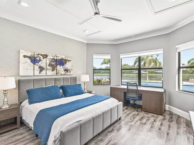 8-bedroom home for sale in Delray Beach - 16722 Cannes Street - MondialRealty