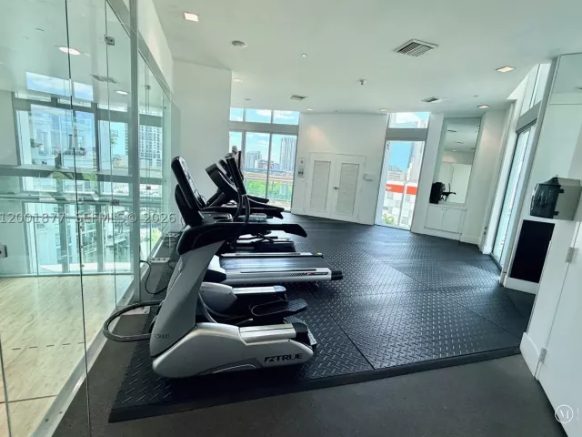3-bedroom condo for sale in Miami - 350 S Miami Ave 1601 - MondialRealty