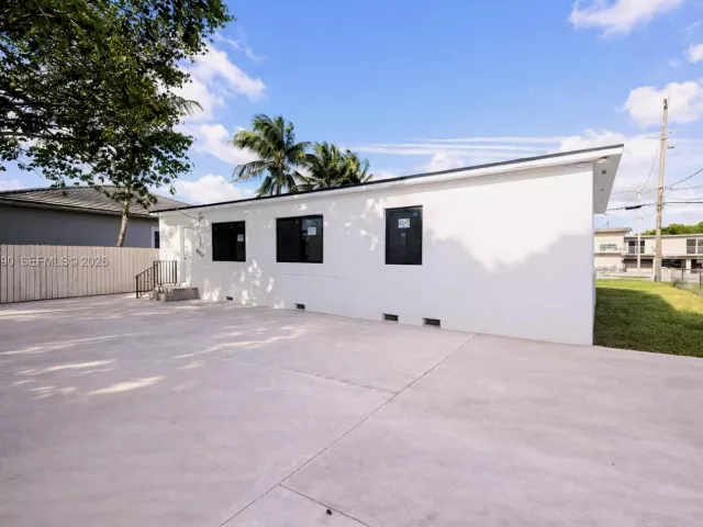 3-bedroom home for rent in Miami - 1610 NW 31st Ave - MondialRealty