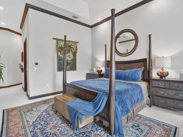 5-bedroom home for sale in Boca Raton - 19220 Fox Landing Drive - MondialRealty