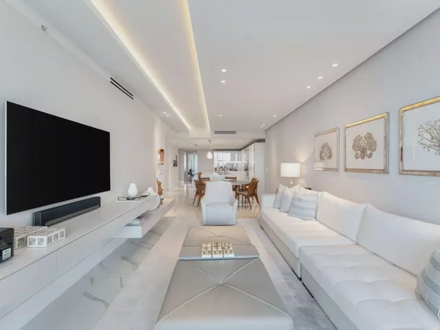 3-bedroom condo for sale in Bal Harbour - 10201 Collins Avenue 1803 - MondialRealty